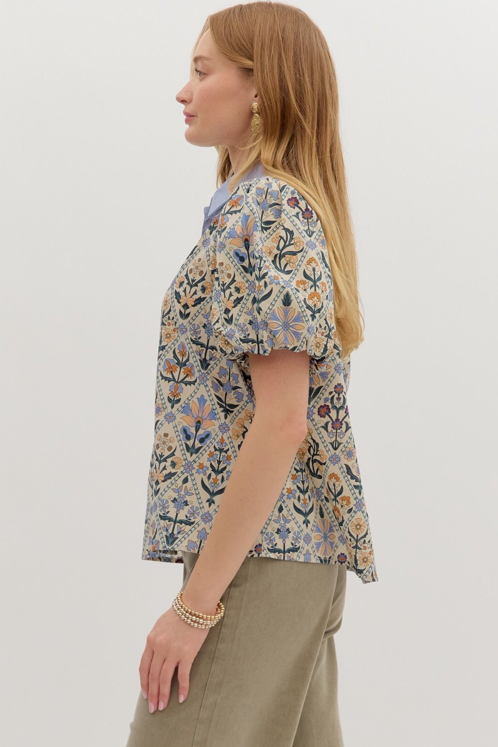 Garden Trellis Puff Sleeve Blouse