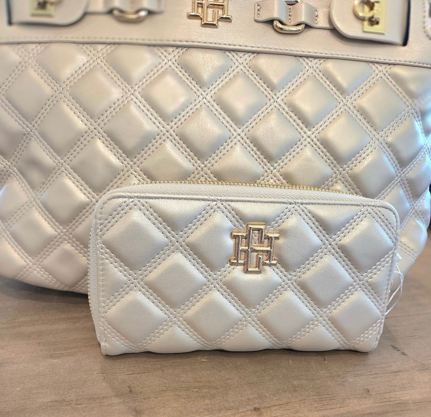 Penelope Wallet - Pearl