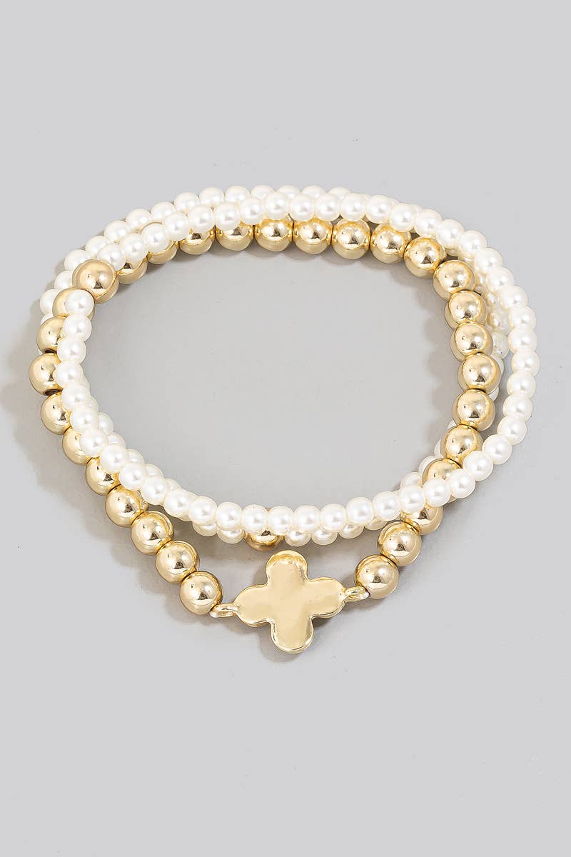 Clover Charm Pearl And Metallic Beaded Bracelet Set: GDCRM