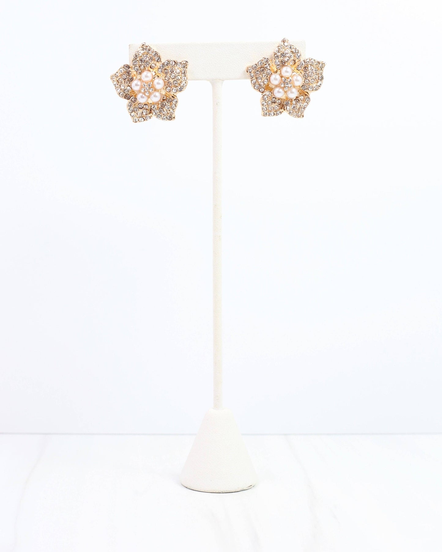 Pave Flower Post with Pearls Gold