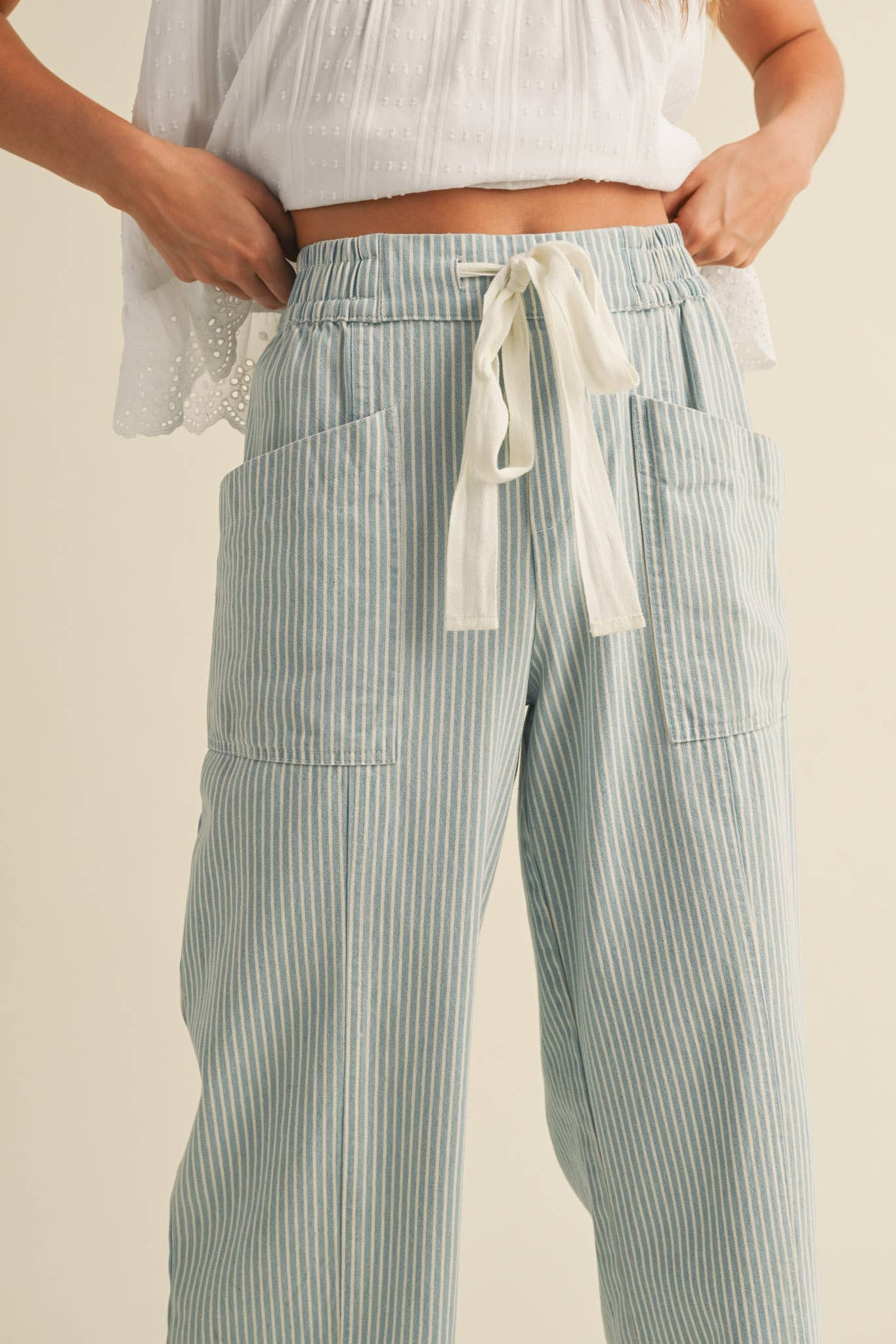 STRIPED WIDE LEG CROPPED PANTS MP3936: Light Blue Stripe, L