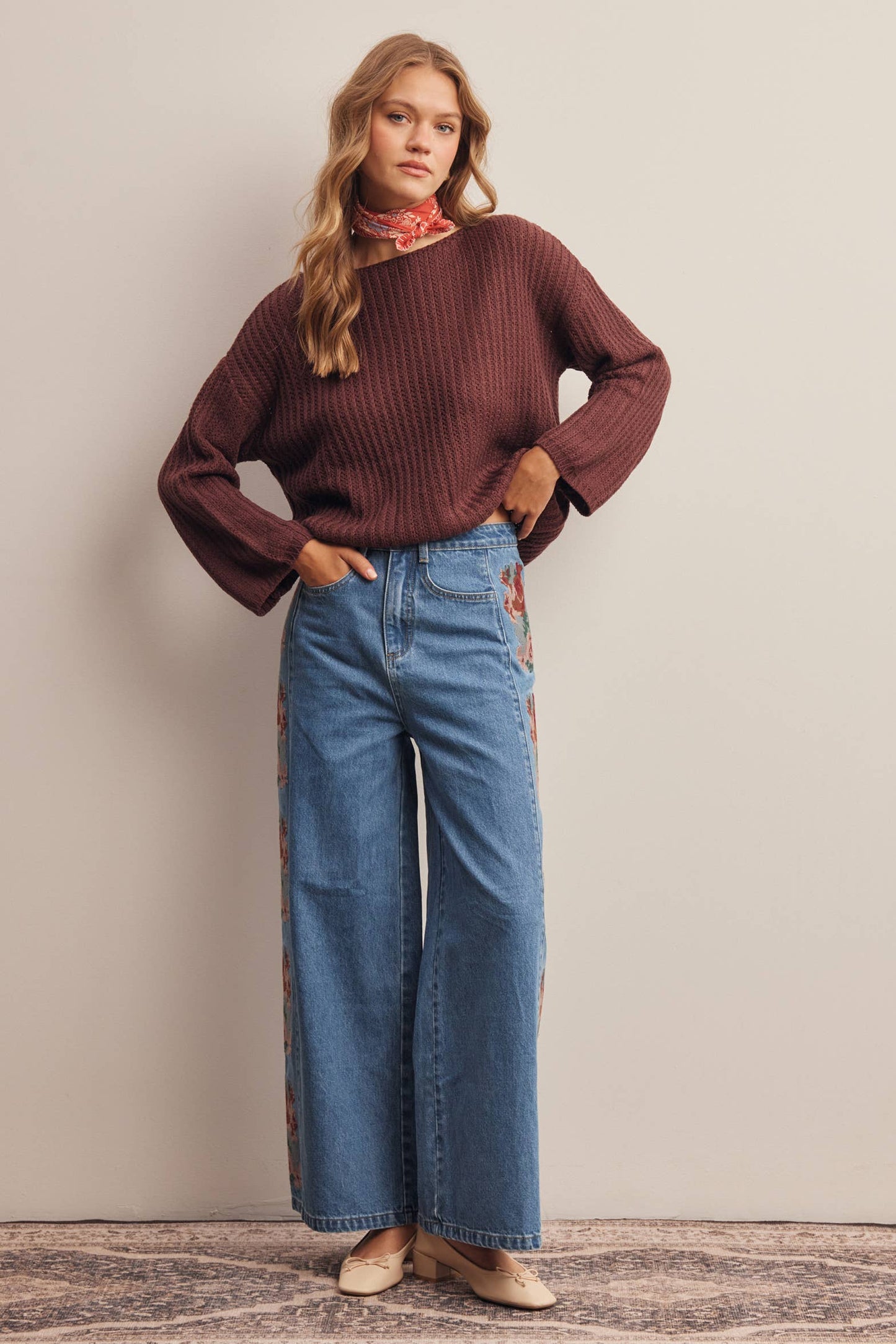 Floral Embroidered Wide Leg Jeans FP0026: Washed Denim, Contemporary, S