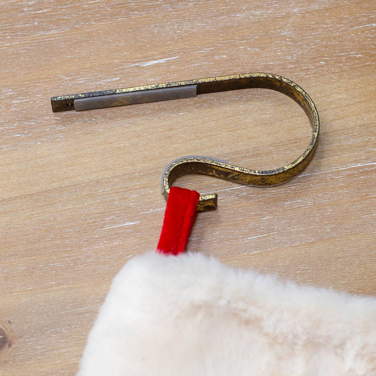 Metal Stocking Hook-Antique Gold   0.5x2.25x5