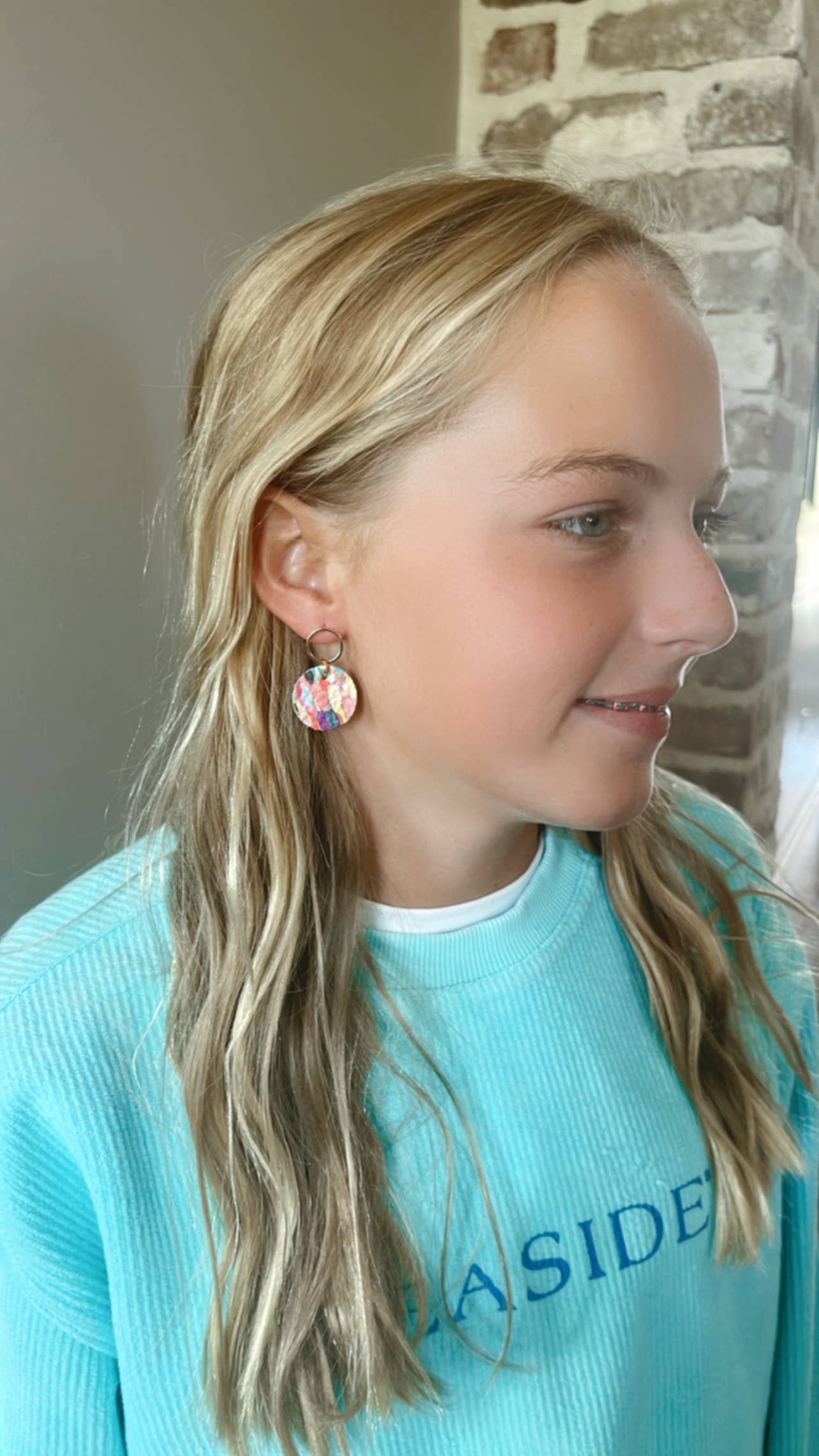 Harper mini leather earring  {confetti}
