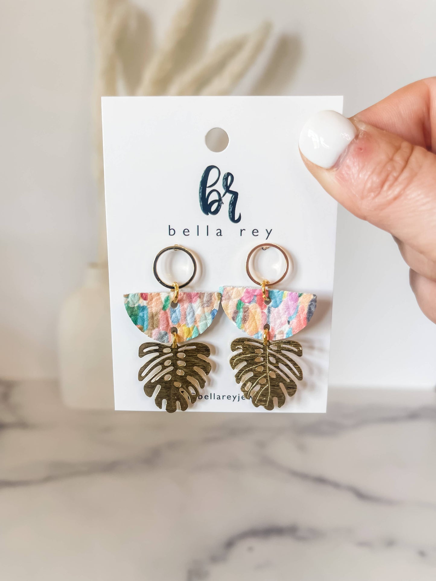 Palmer mini leather earring  {confetti}