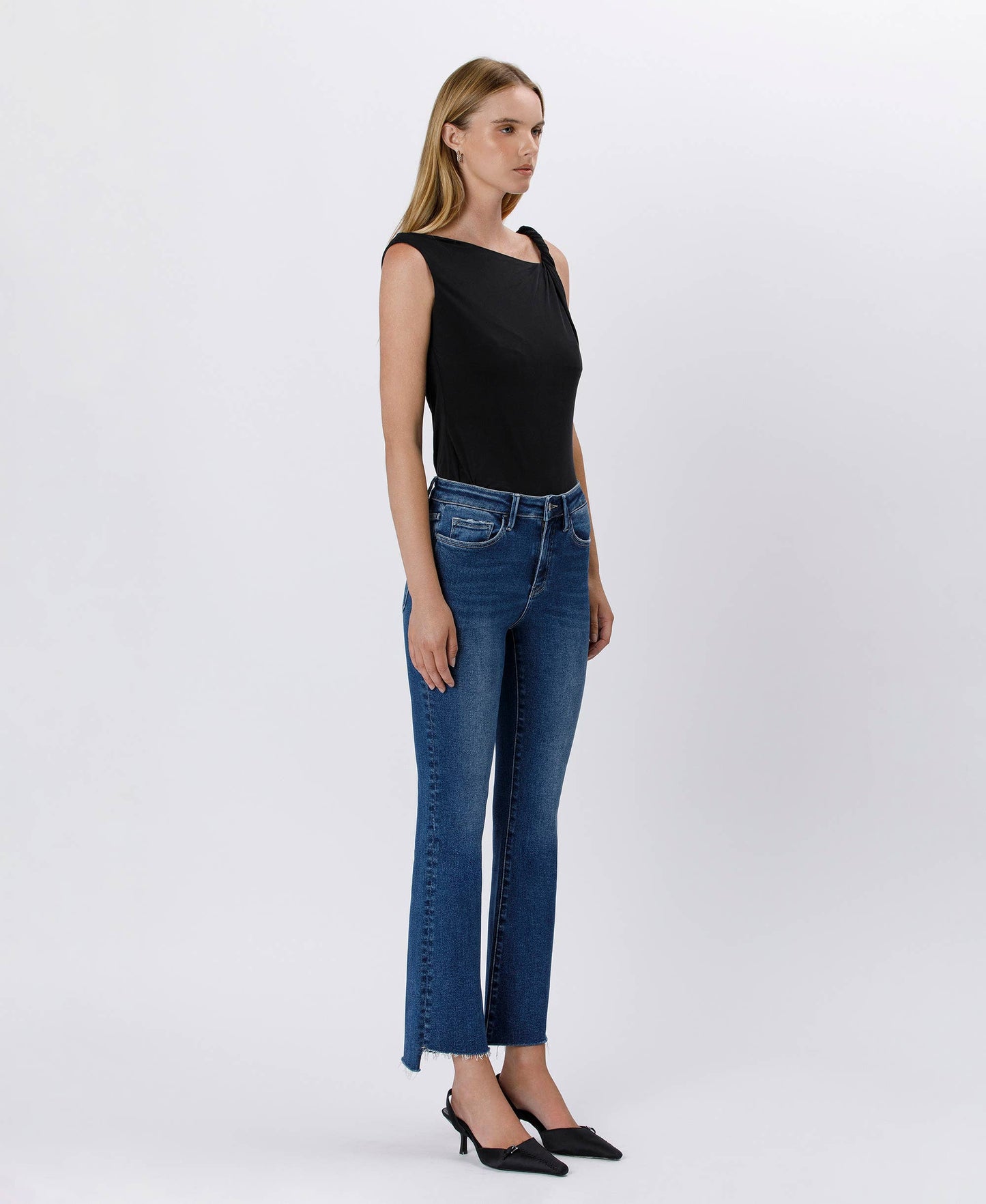 HIGH RISE RAW SIDE STEP HEM BOOTCUT JEANS LV1476: LOVE CRAFT, 26