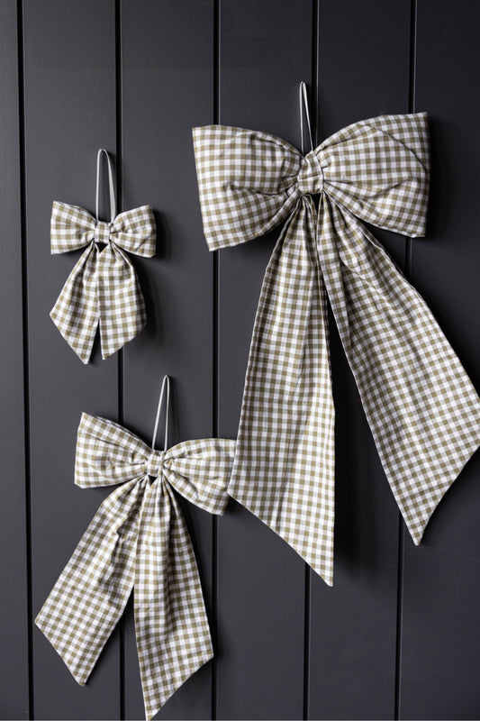 Bow Gingham Green Fabric: Medium