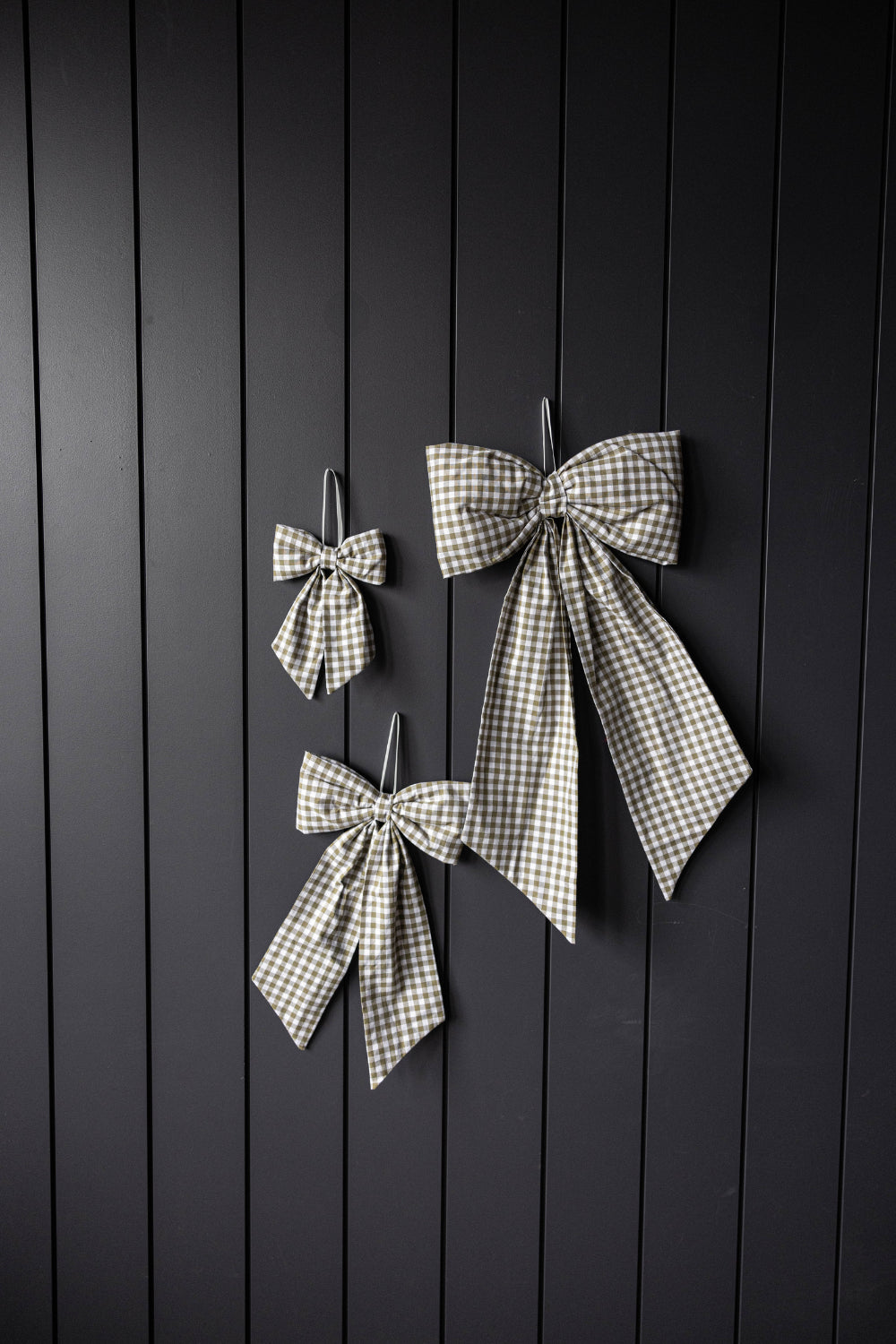 Bow Gingham Green Fabric: Medium