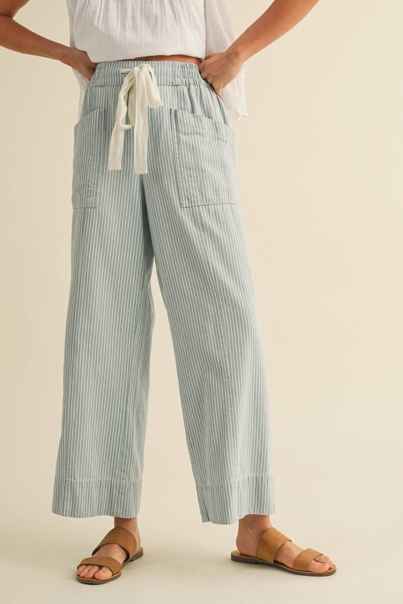 STRIPED WIDE LEG CROPPED PANTS MP3936: Light Blue Stripe, L