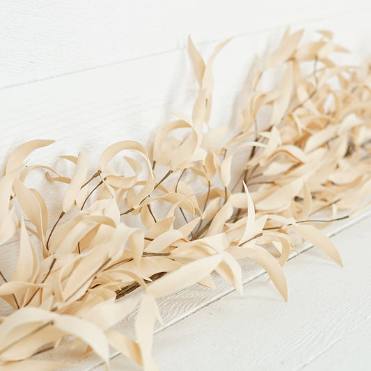 Buttercup Herb Leaves Garland 4.5ft