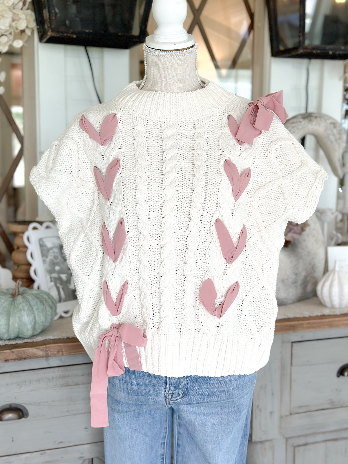 Cream Cable Knit Short Sleeve w/Pink Bow Detail