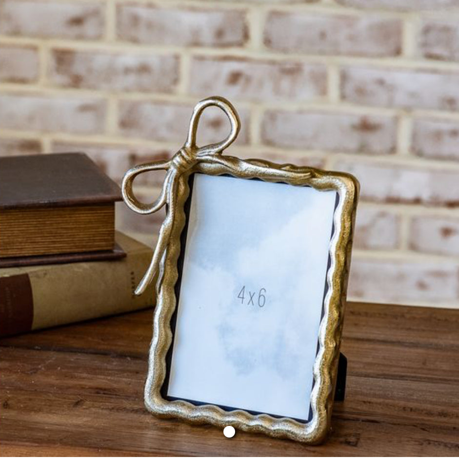 Gold Ribbon Photo Frame