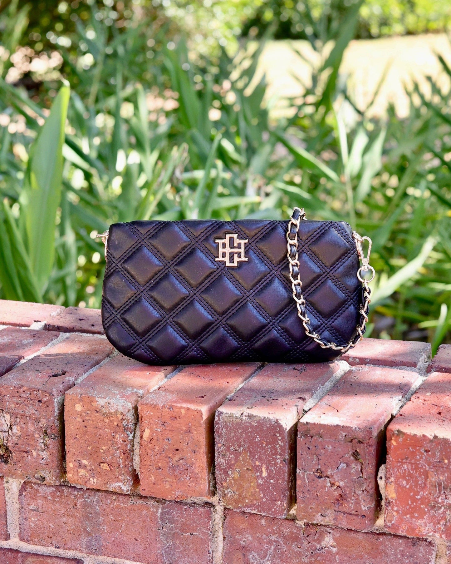 Livi Crossbody Black DQ