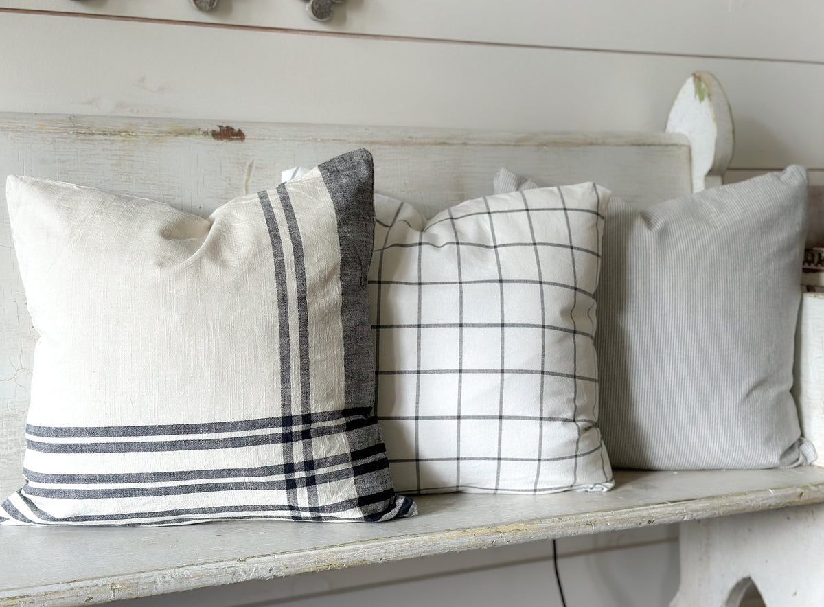18"Side Stripe Pillow