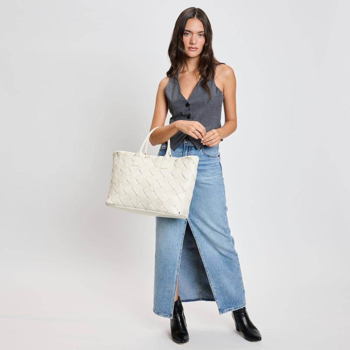 Adeline Woven Tote: Oatmilk