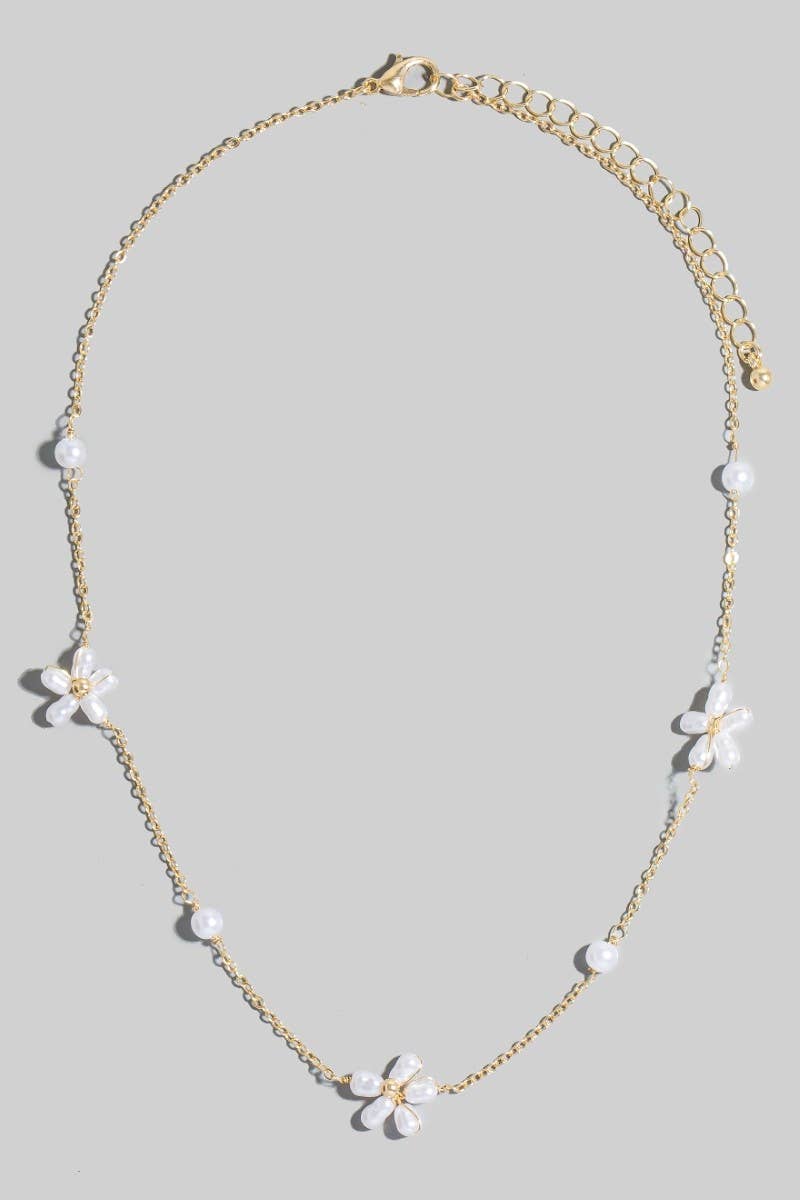 Mixed Pearl Beads Station Chain Necklace: GDCRM