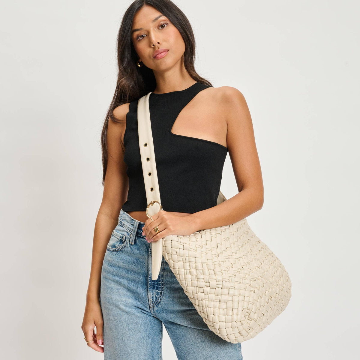 Classica Woven Crossbody: Oatmilk