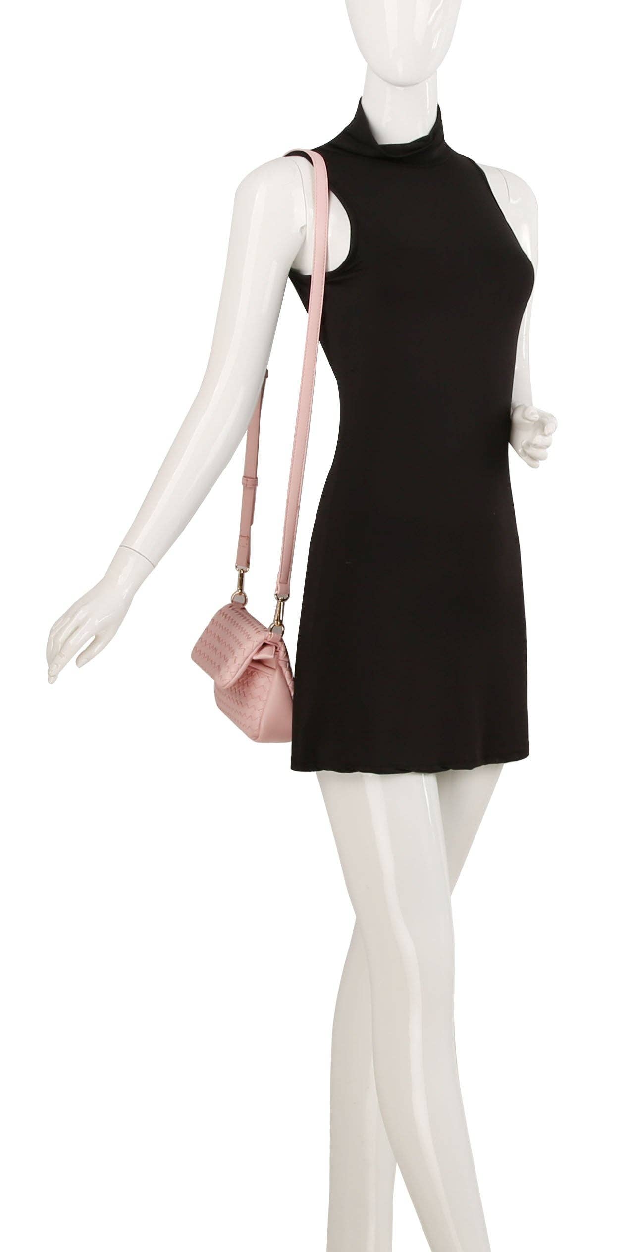 Woven flap over clutch: BEIGE