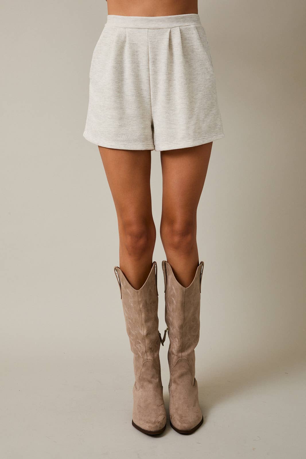 Barefoot Beauty Shorts