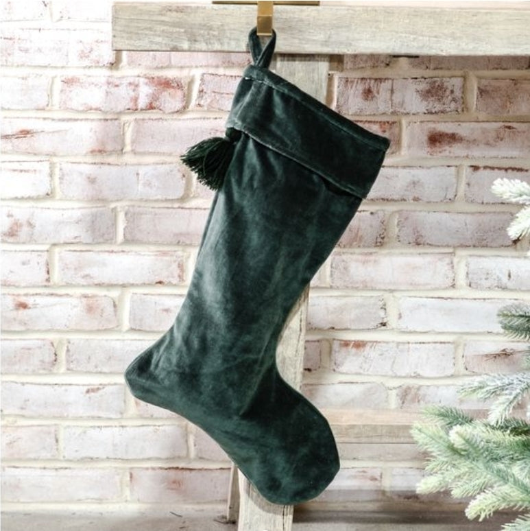Emerald Velvet Stocking – 18.5"