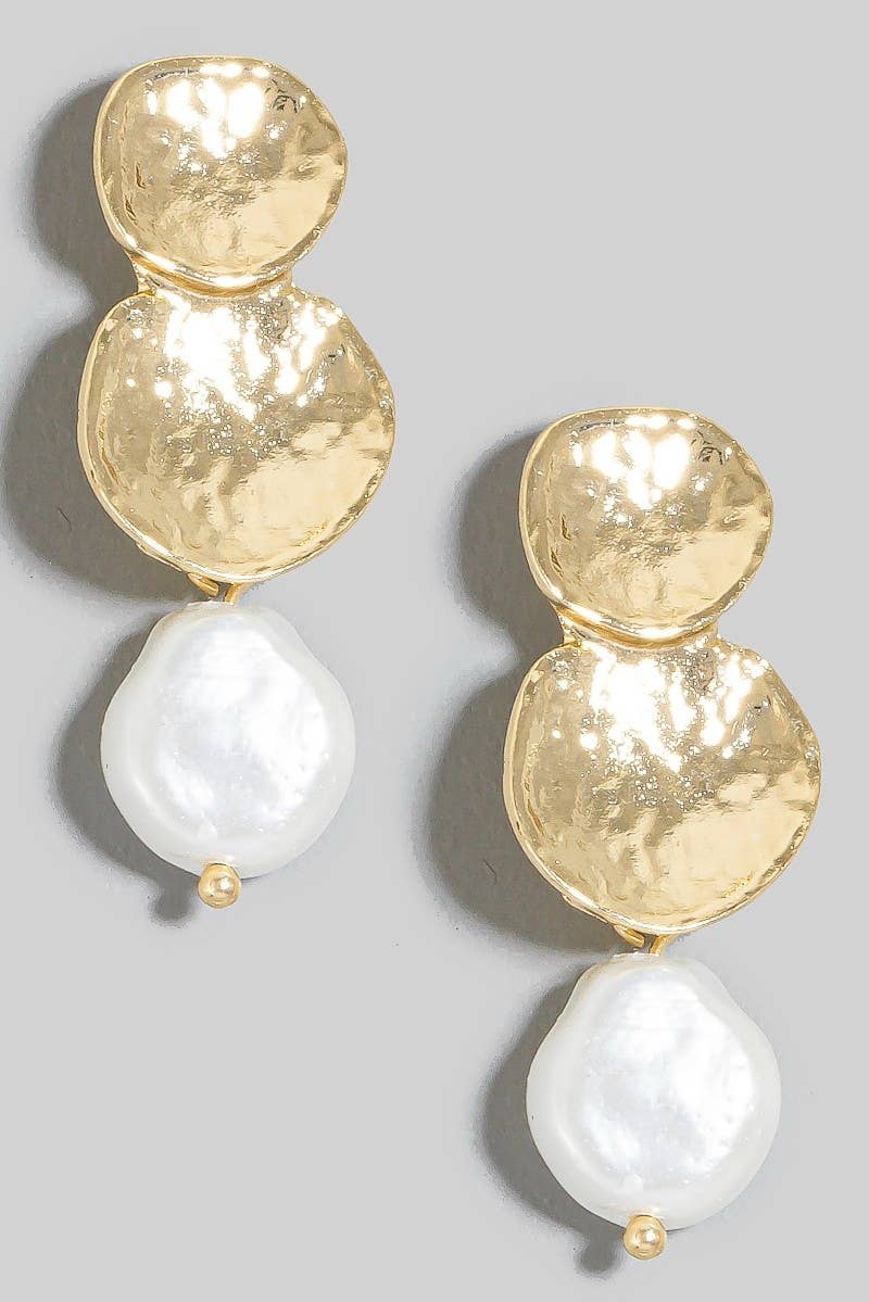 Textured Coins And Pearl Dangle Earrings: Gold