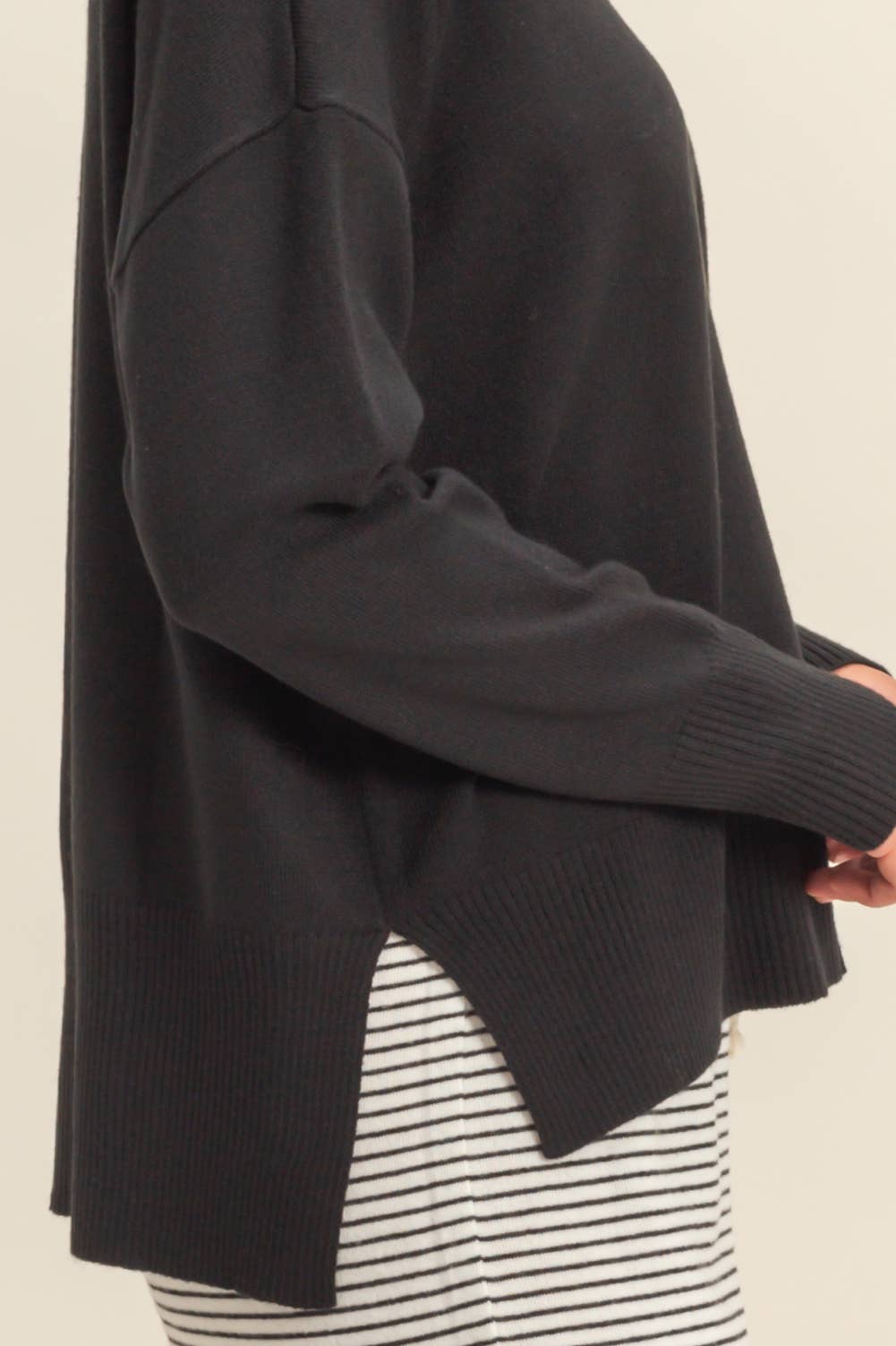 Minimal Muse Knit Sweater | Black