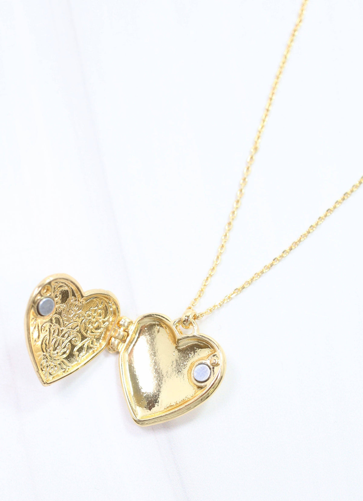 Baron Heart Locket Necklace Gold