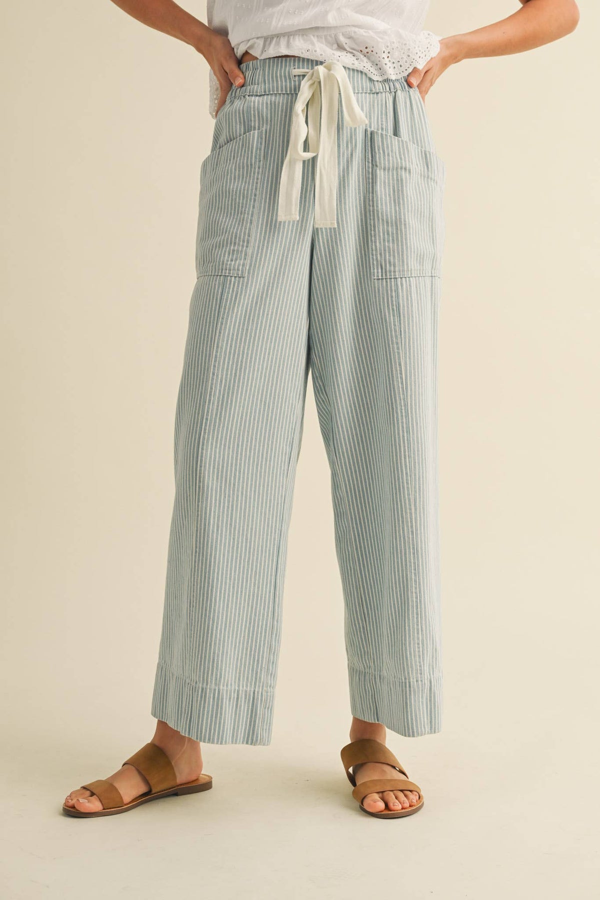 STRIPED WIDE LEG CROPPED PANTS MP3936: Light Blue Stripe, L