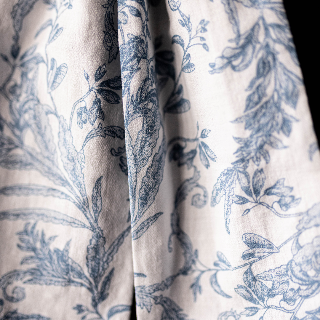 Bow Star Toile Baby Blue Fabric: Large