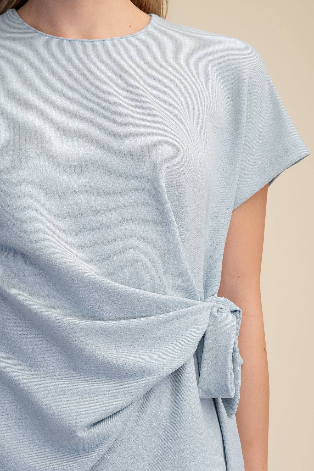 The Skylar Knot Top