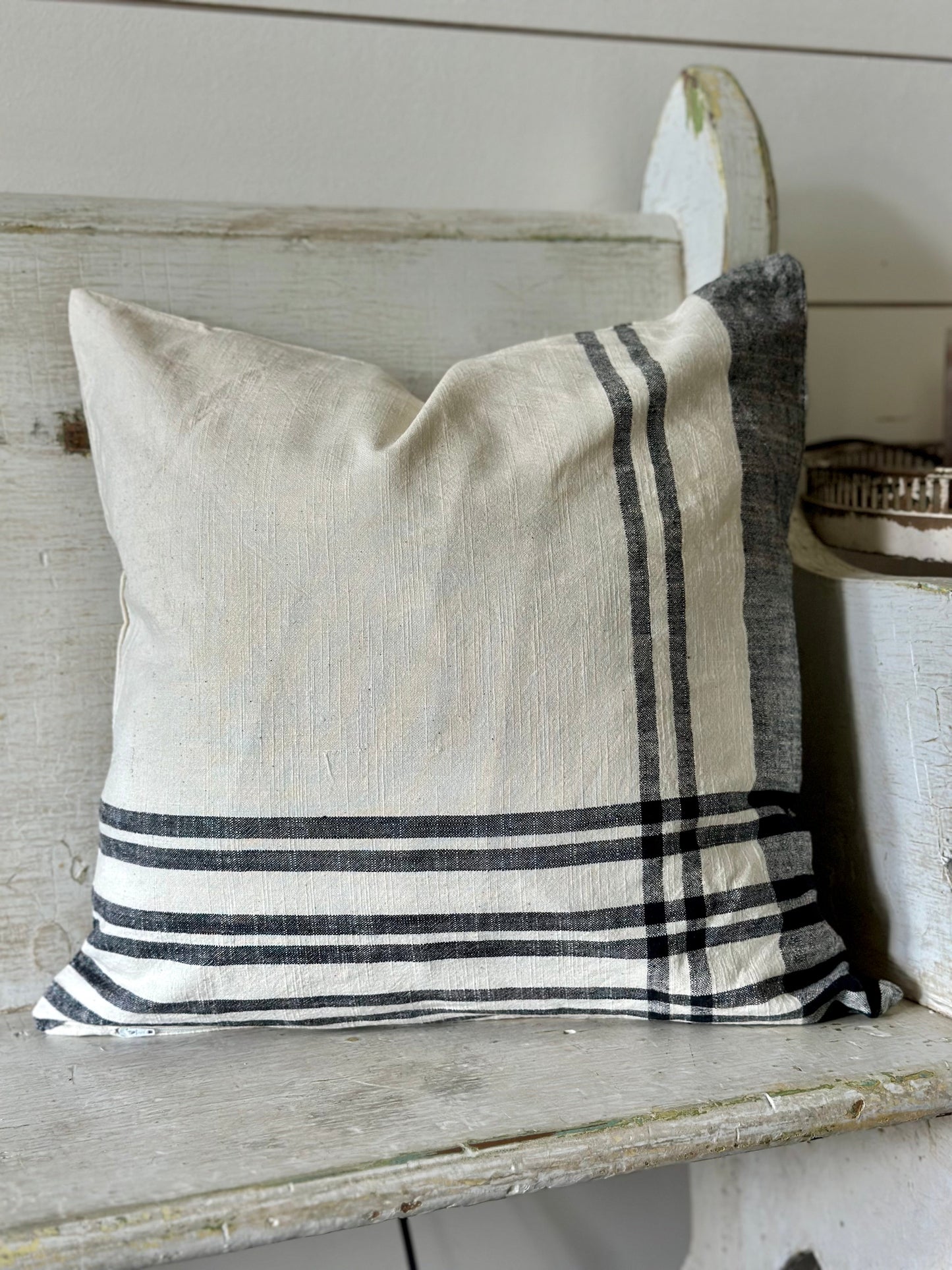 18"Side Stripe Pillow