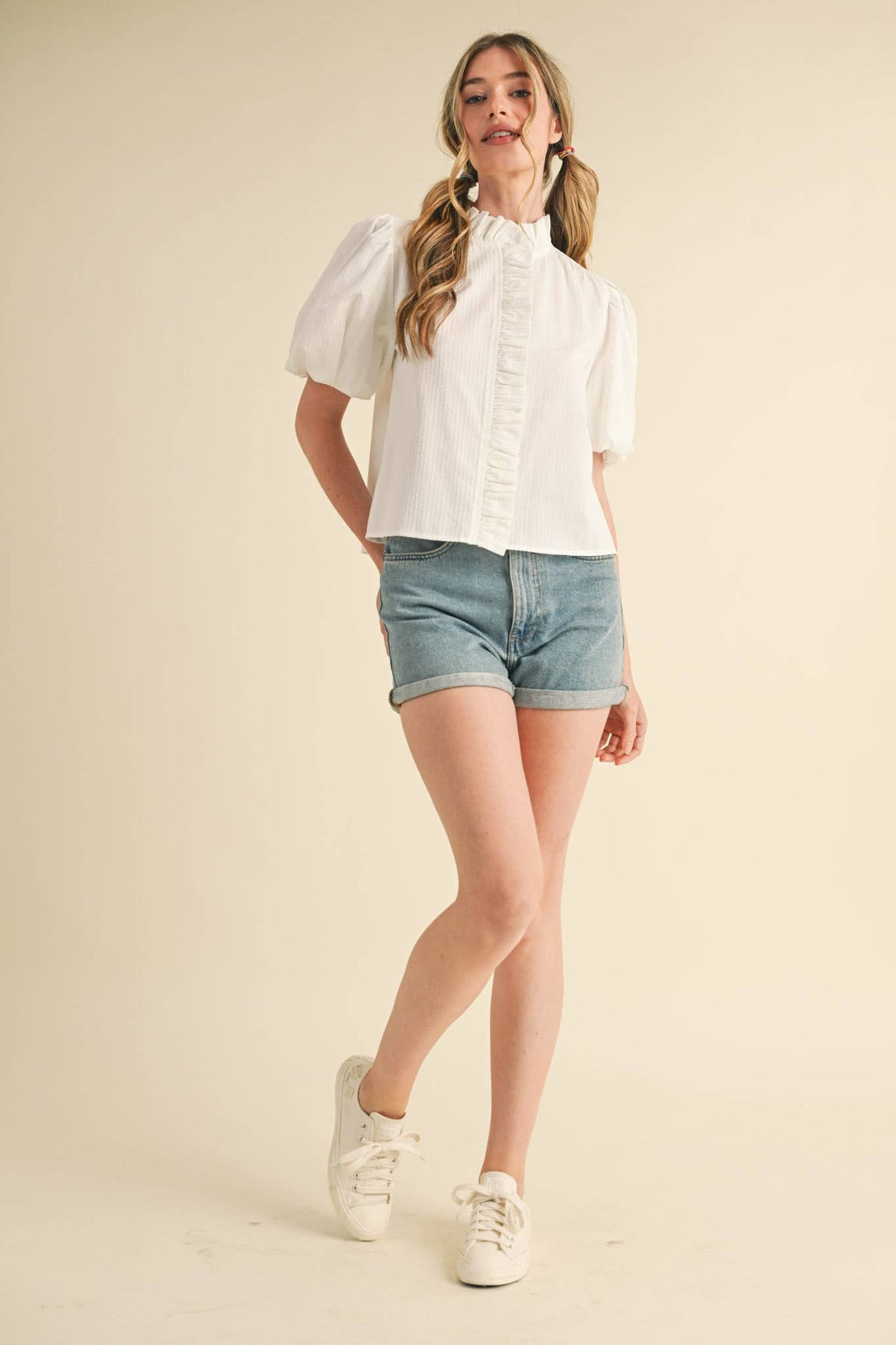 STRIPED RUFFLE BUTTON DOWN TOP MTP3750: PEACH CORAL, L