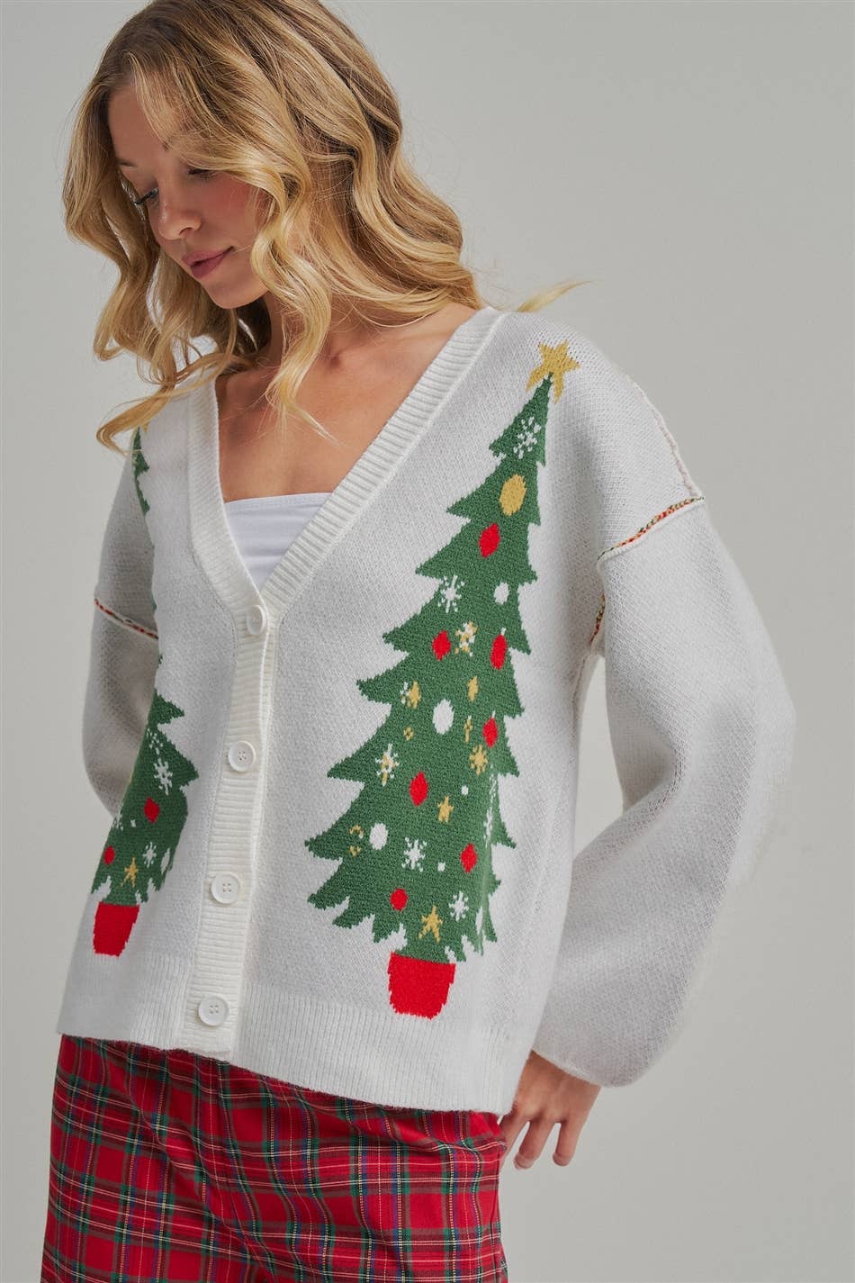 BIG CHRISTMAS TREE HOLIDAY BUTTON DOWN SWEATER CARDIGAN: OFF WHITE, S-M-L(2-2-2)