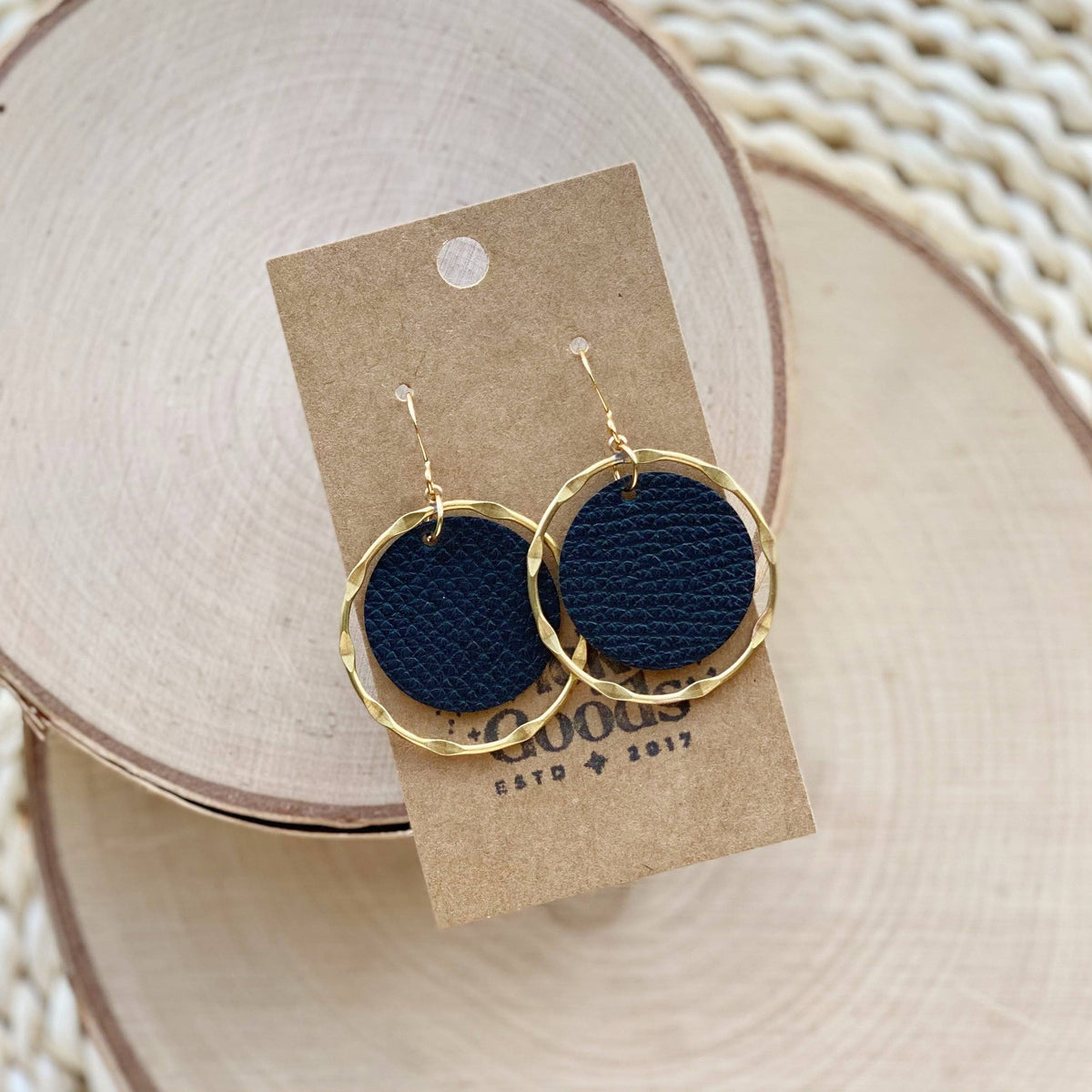 Ripple Hoops | Coal