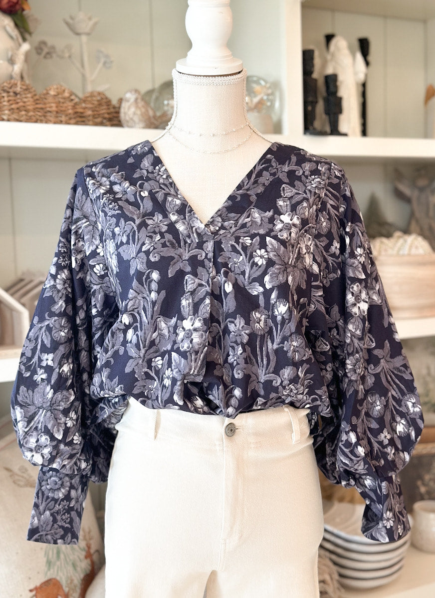 Navy Floral Print 3/4 Balloon Sleeves Top