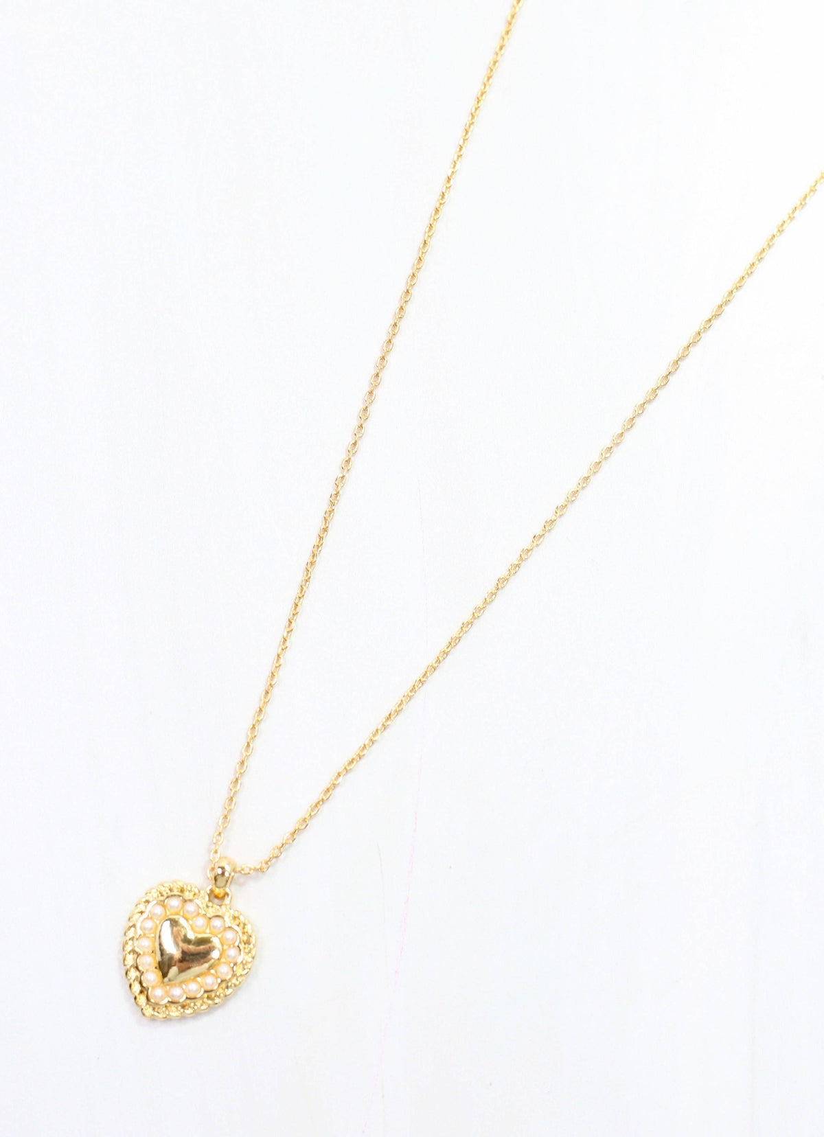 Atterbury Heart Necklace Gold