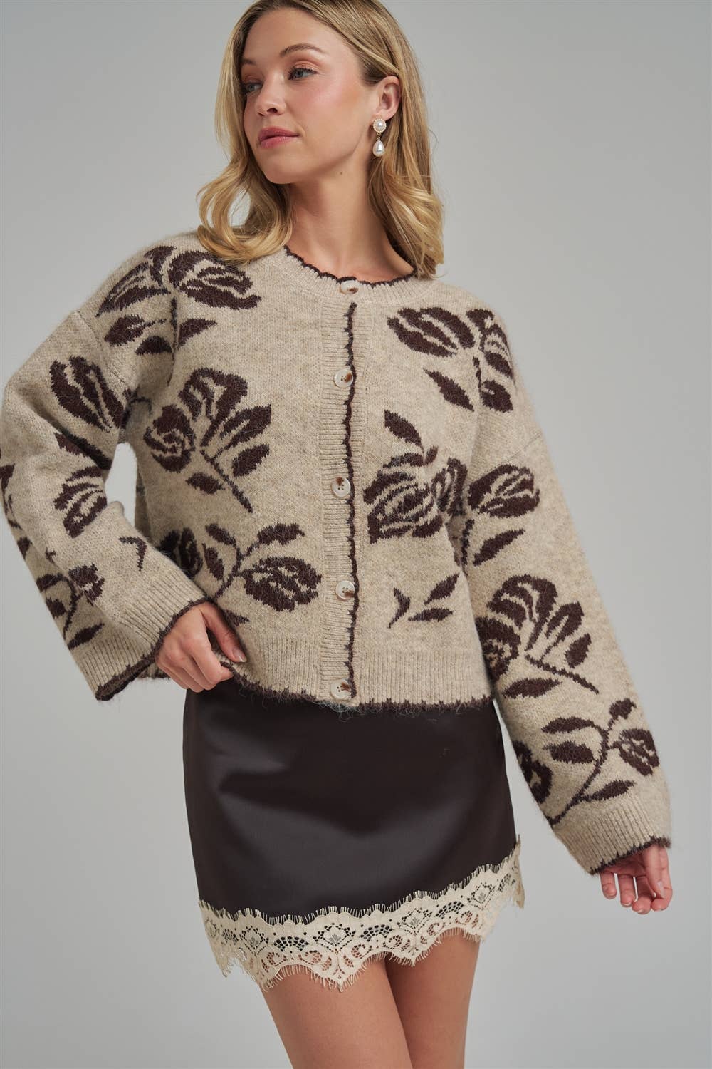 FLORAL BOTANICAL PATTERN INSPIRED SOFT SWEATER FALL CARDIGAN: OATMEAL/MOCHA, S-M-L(2-2-2)