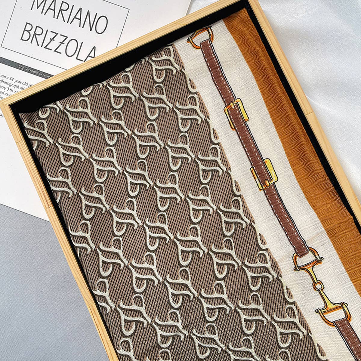 Luxury Chain Print Velvet Scarf | KHAKI