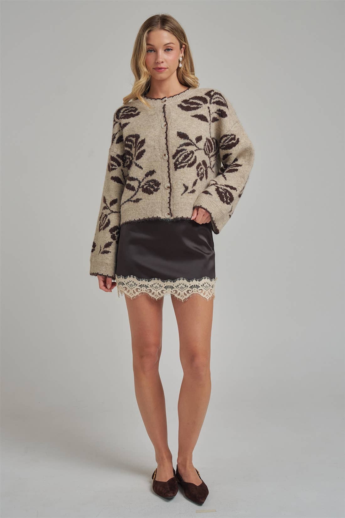 SATIN TEXTURE MINI SKIRT WITH EYELASH LACE AND SHORTS LINING: CHOCOLATE/OATMEAL, S-M-L(2-2-2)
