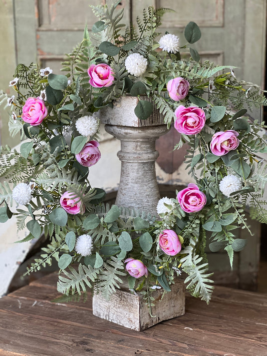 Bloomsbury Hill Wreath | 24" | Pink