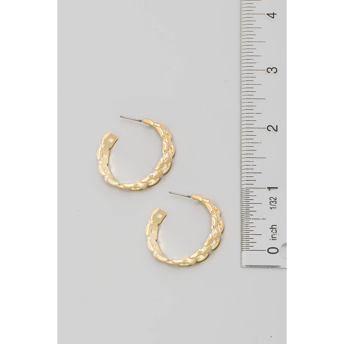 Metallic Chain Link Hoop Earrings: G