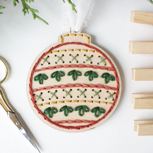Christmas Glass Ball Ornament Embroidery DIY Kit – Style 1: Boxed