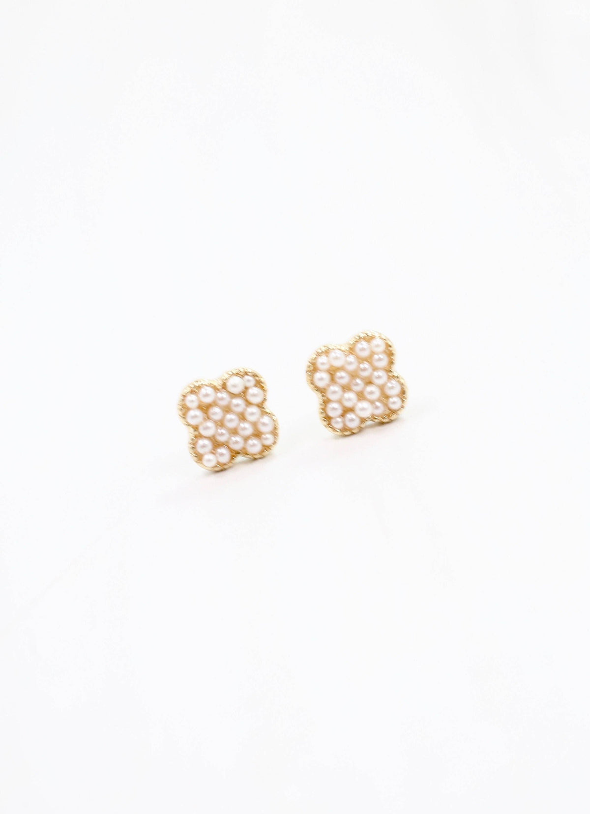 Jackee Pearl Clover Earring Ivory