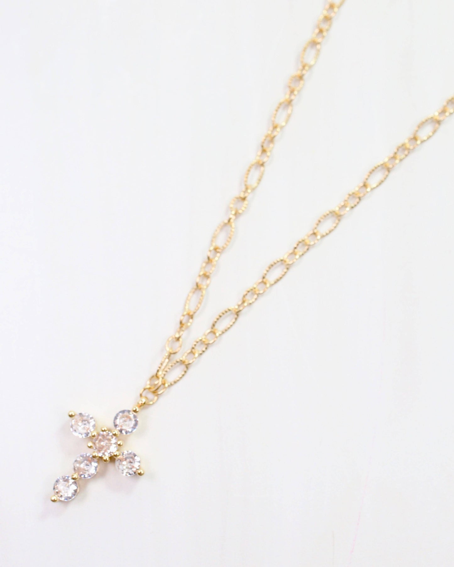 Metin Crystal Cross Necklace Gold