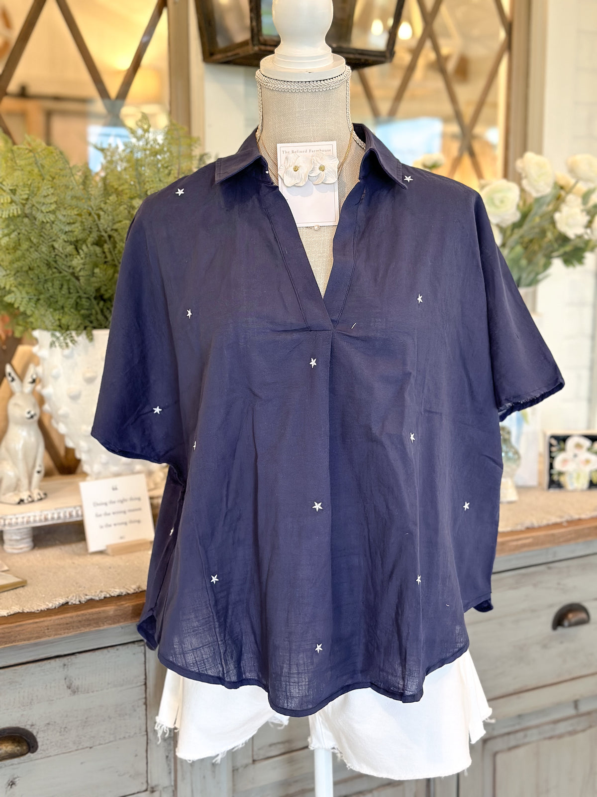 Star Embroidered v-neck Navy Top