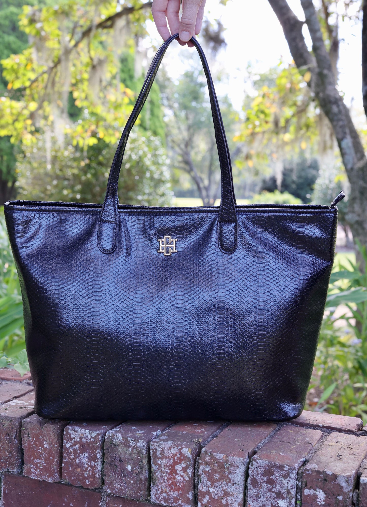 Daniela Large Tote | Black