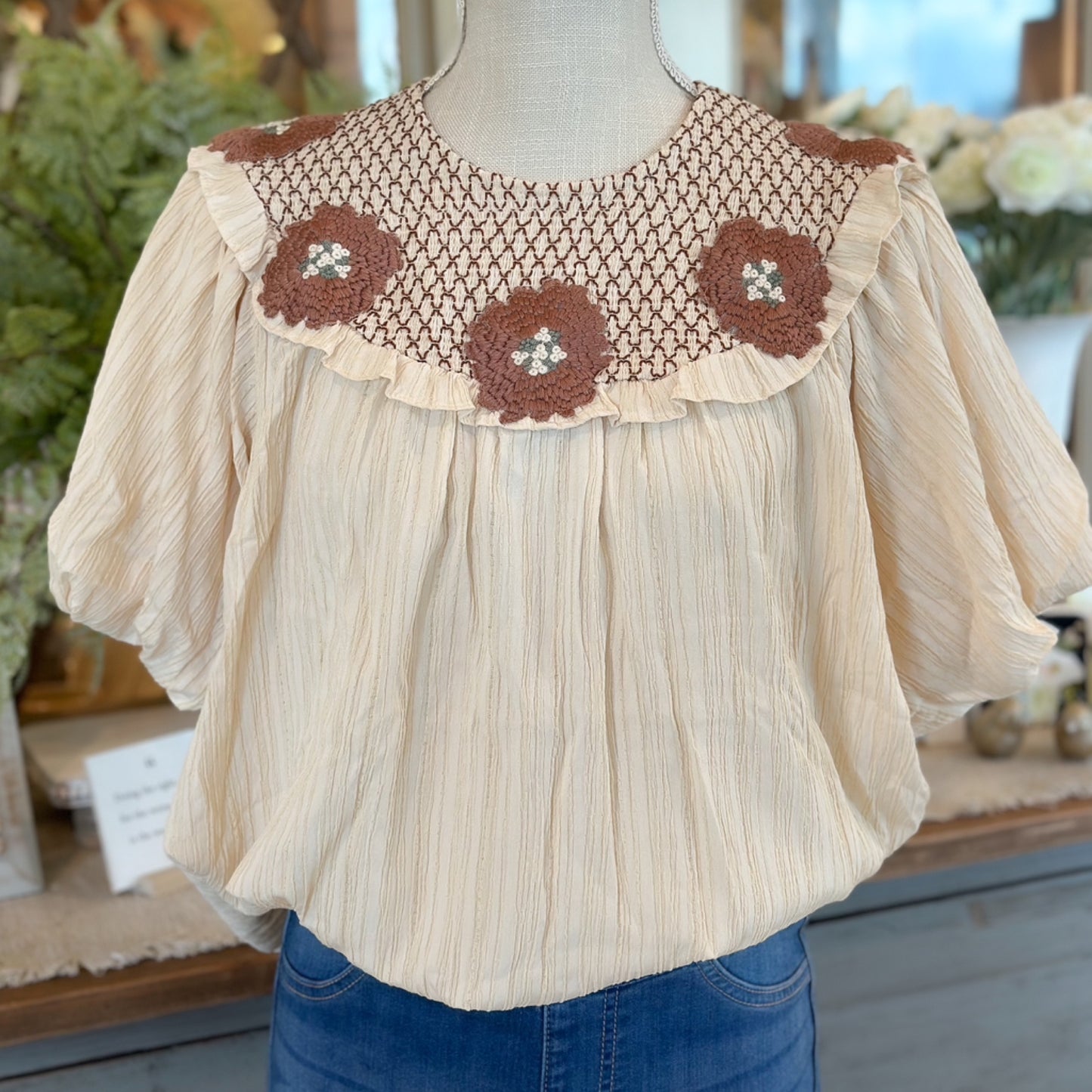 Ecru Textured Round Neck Bubble Sleeve Top