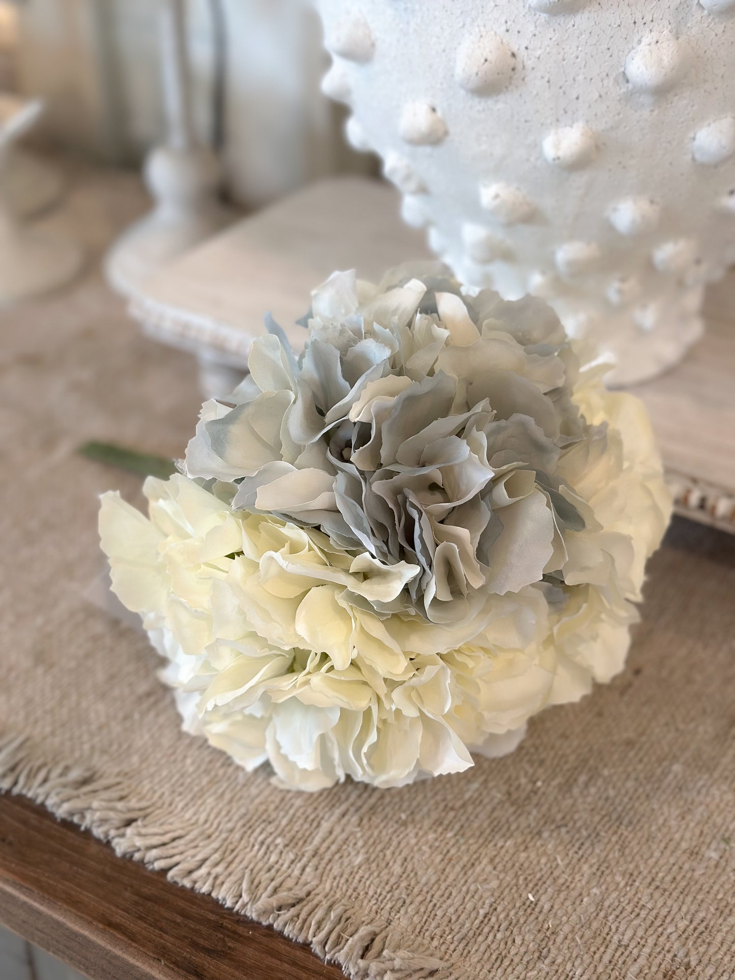 Hydrangea Bundle/Blue-White